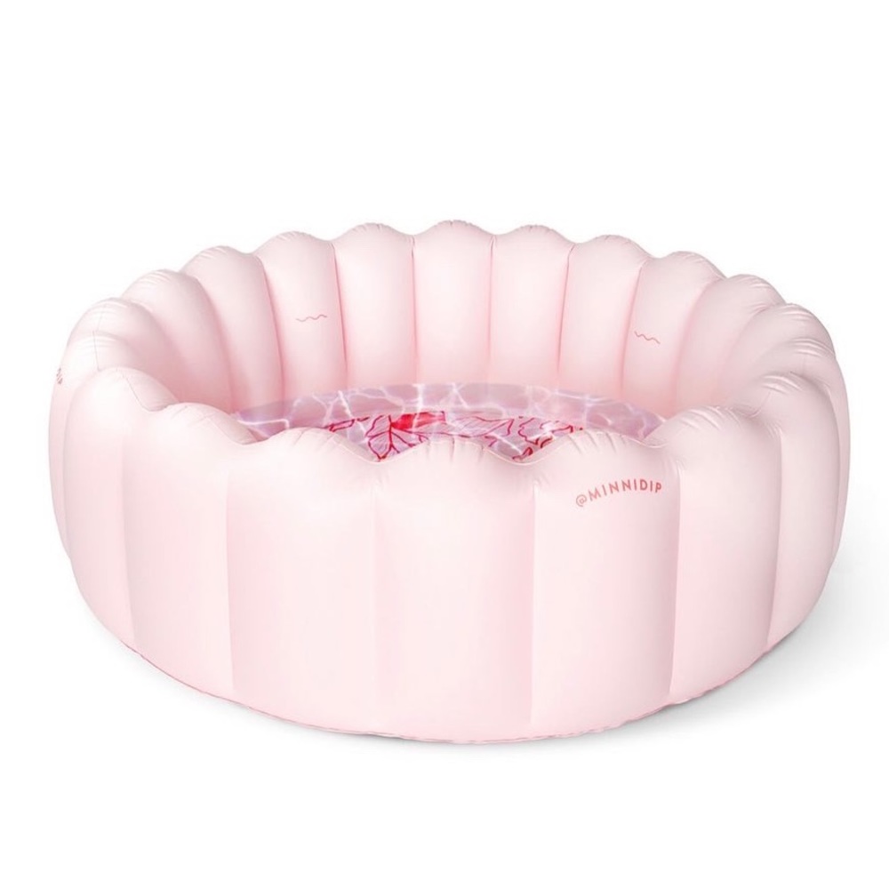 Minnidip Blushing Palms luxe inflatable pool